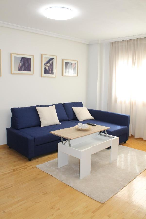 Duenas Apartment Oviedo Exterior foto