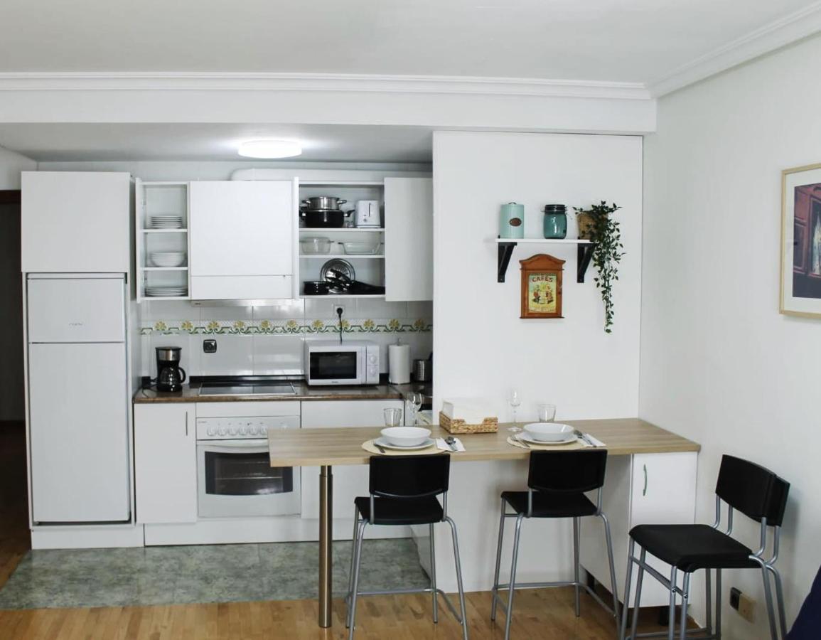 Duenas Apartment Oviedo Exterior foto